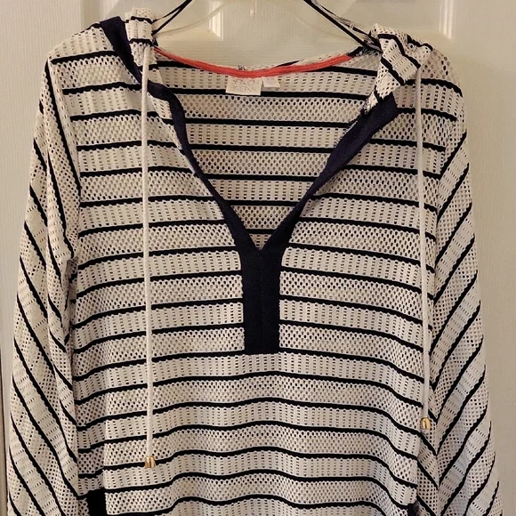 Beach Break Navy & White Hooded Swim Coverup Super Cute!! - Picture 3 of 10